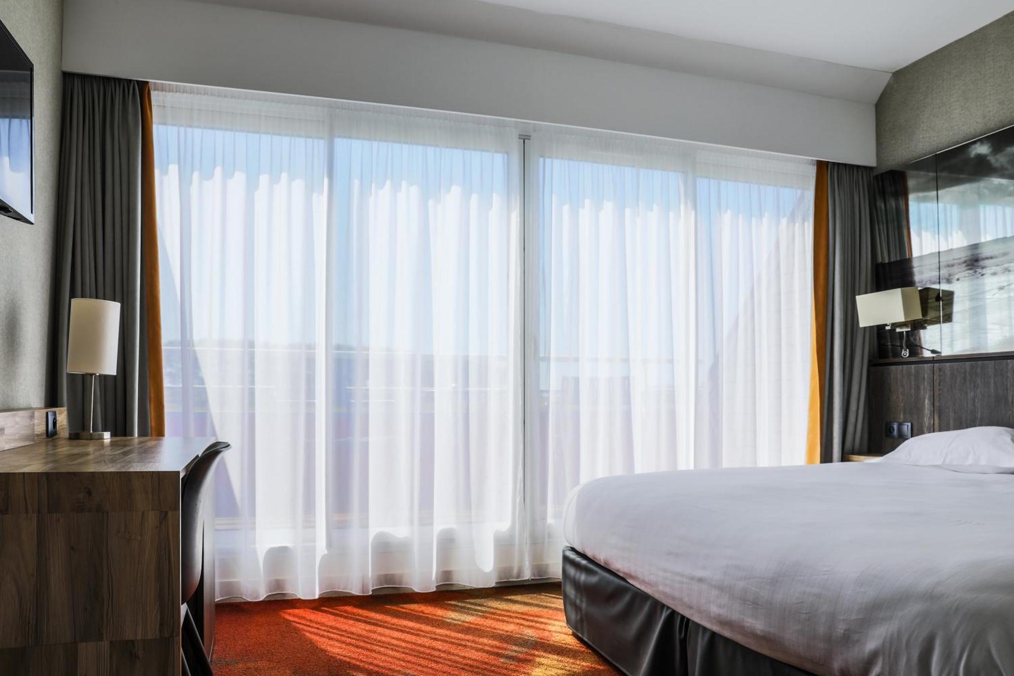 Hotel De La Digue Mont-Saint-Michel Екстер'єр фото