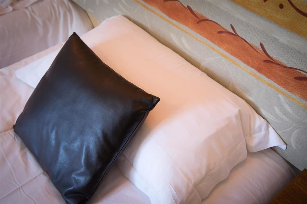 Hotel De La Digue Mont-Saint-Michel Екстер'єр фото