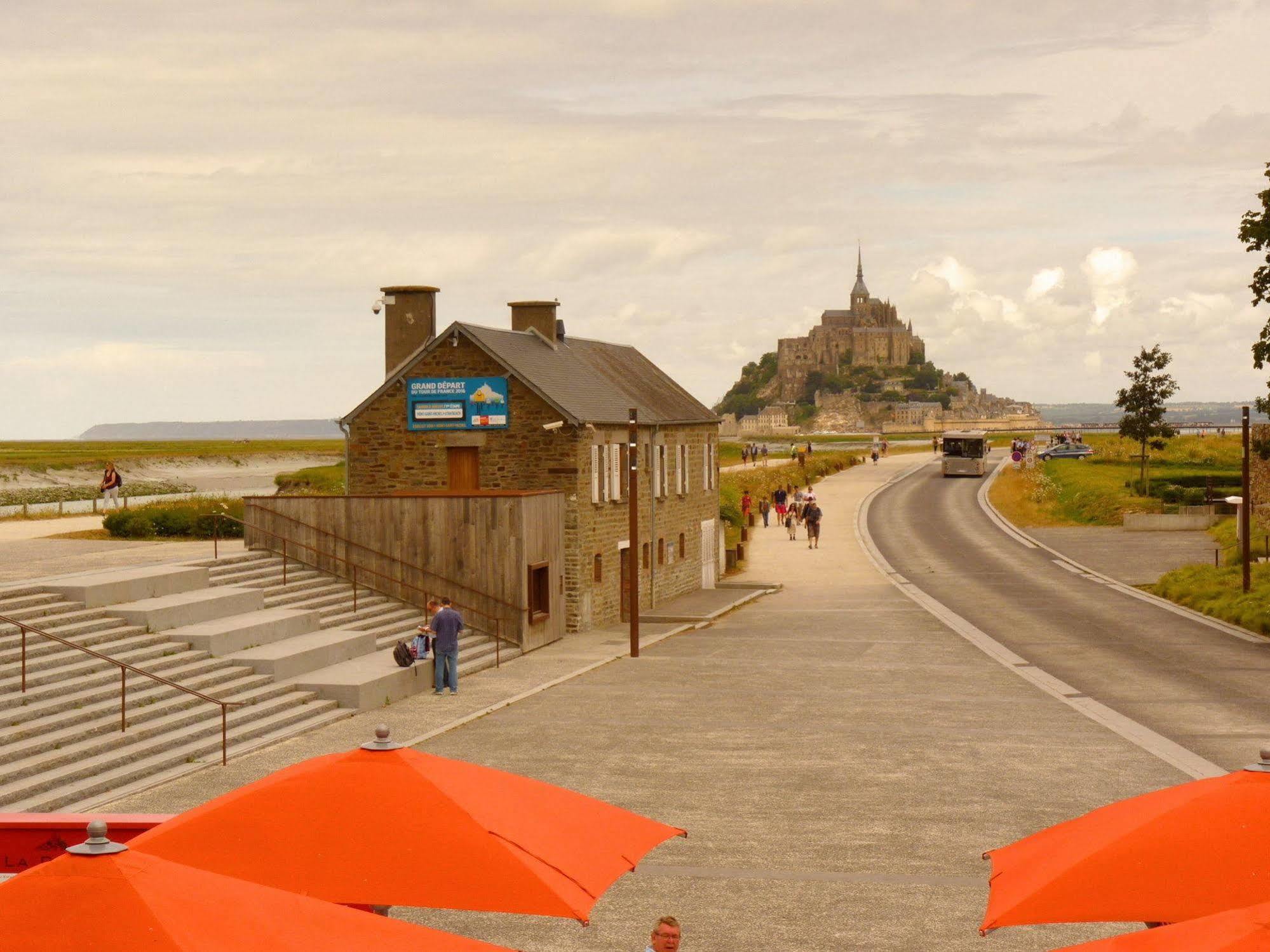 Hotel De La Digue Mont-Saint-Michel Екстер'єр фото