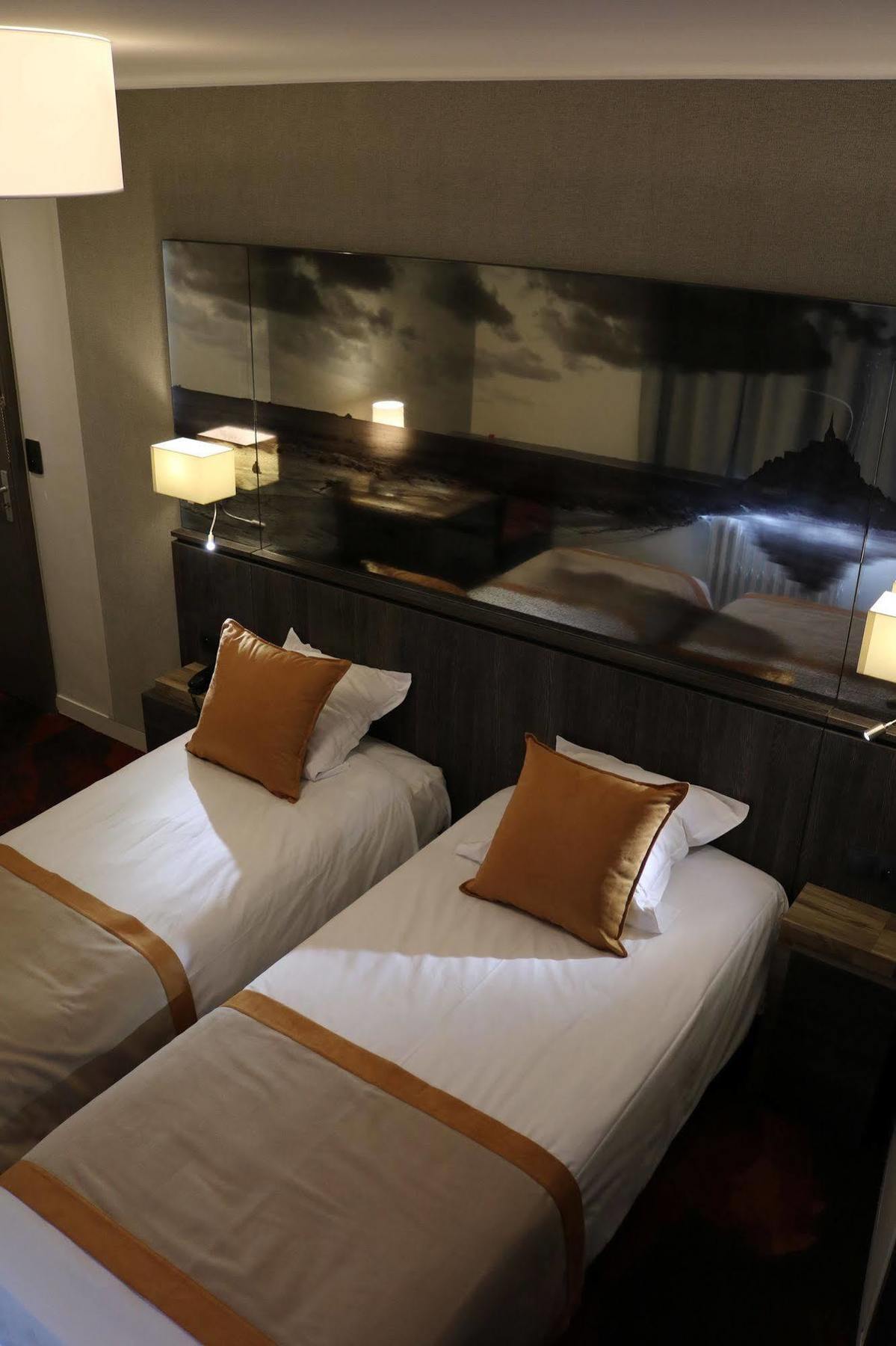 Hotel De La Digue Mont-Saint-Michel Екстер'єр фото