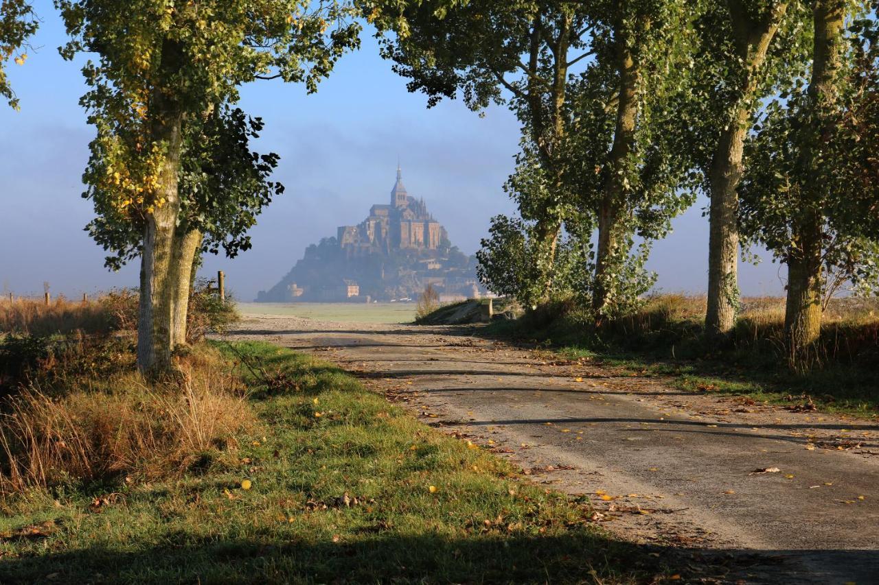 Hotel De La Digue Mont-Saint-Michel Екстер'єр фото